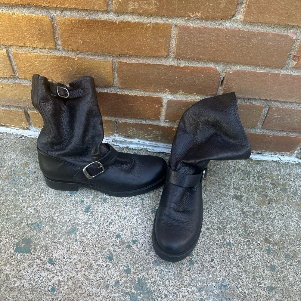 FRYE  Black Leather Women's Boots